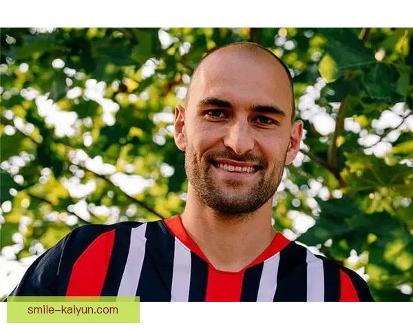 法兰克福锋线近期表现稳健，进攻效率持续提升